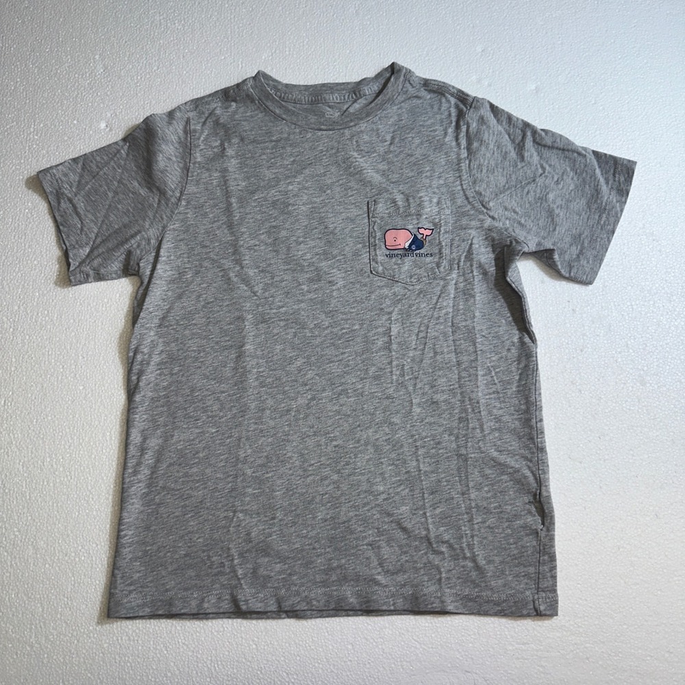 Vineyard‎ Vines Boys Gray School Whale Pocket T-Shirt Sz Small 8-10 Short Sleeve